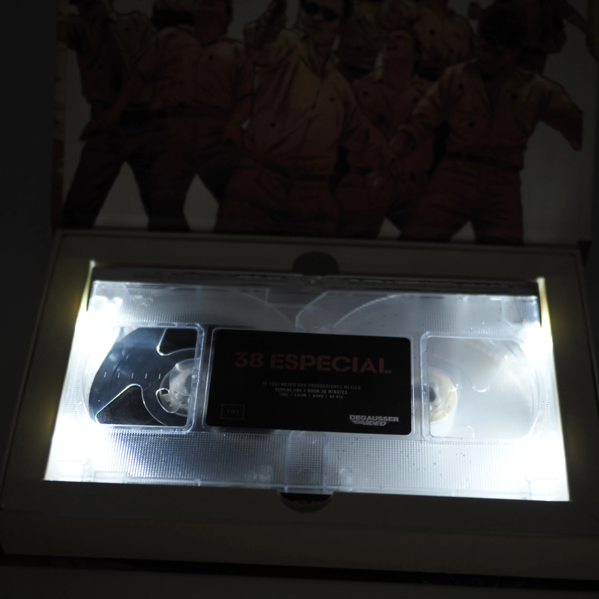 38 Especial - Limited Edition Deluxe LED VHS - Image 7