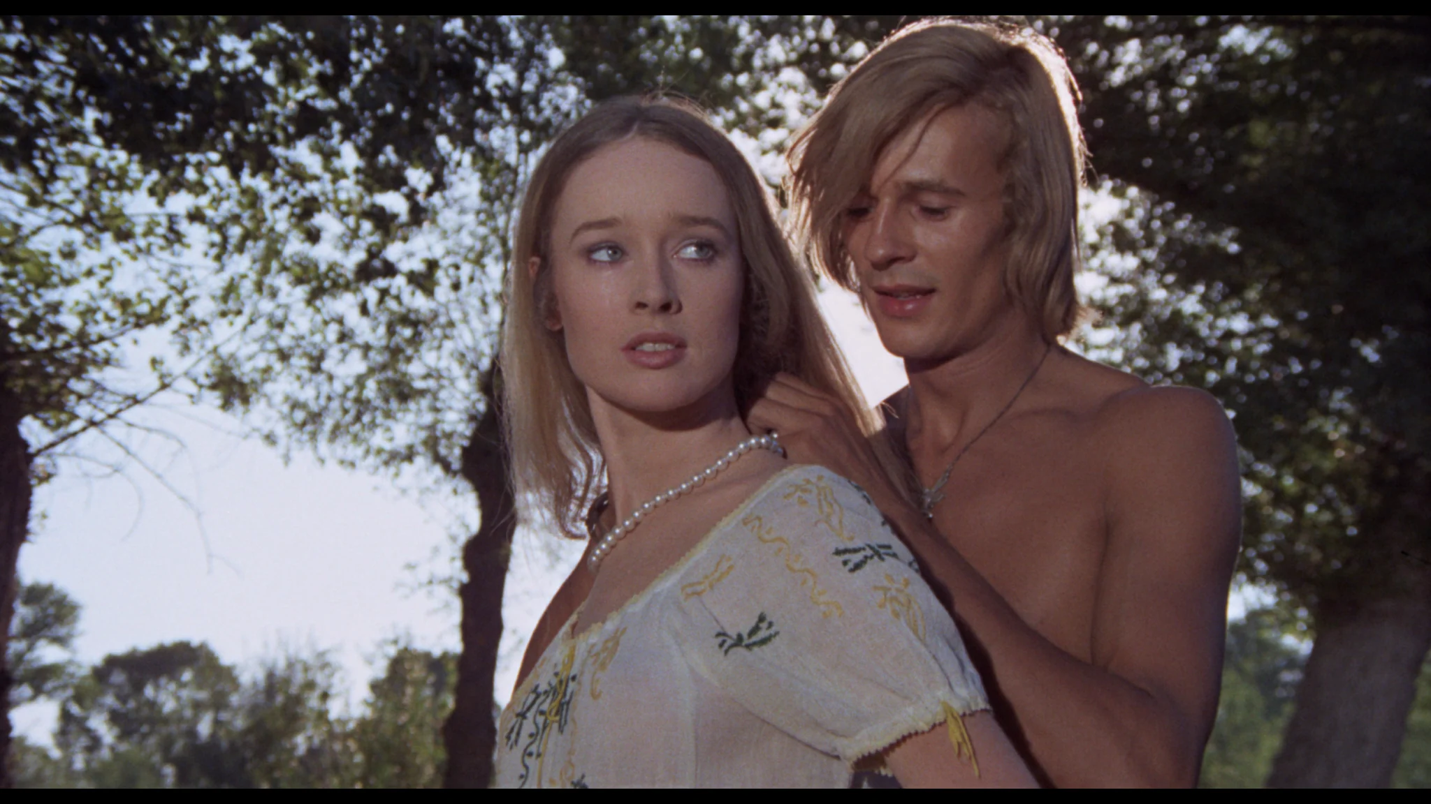 Camille Keaton in Italy - Image 18