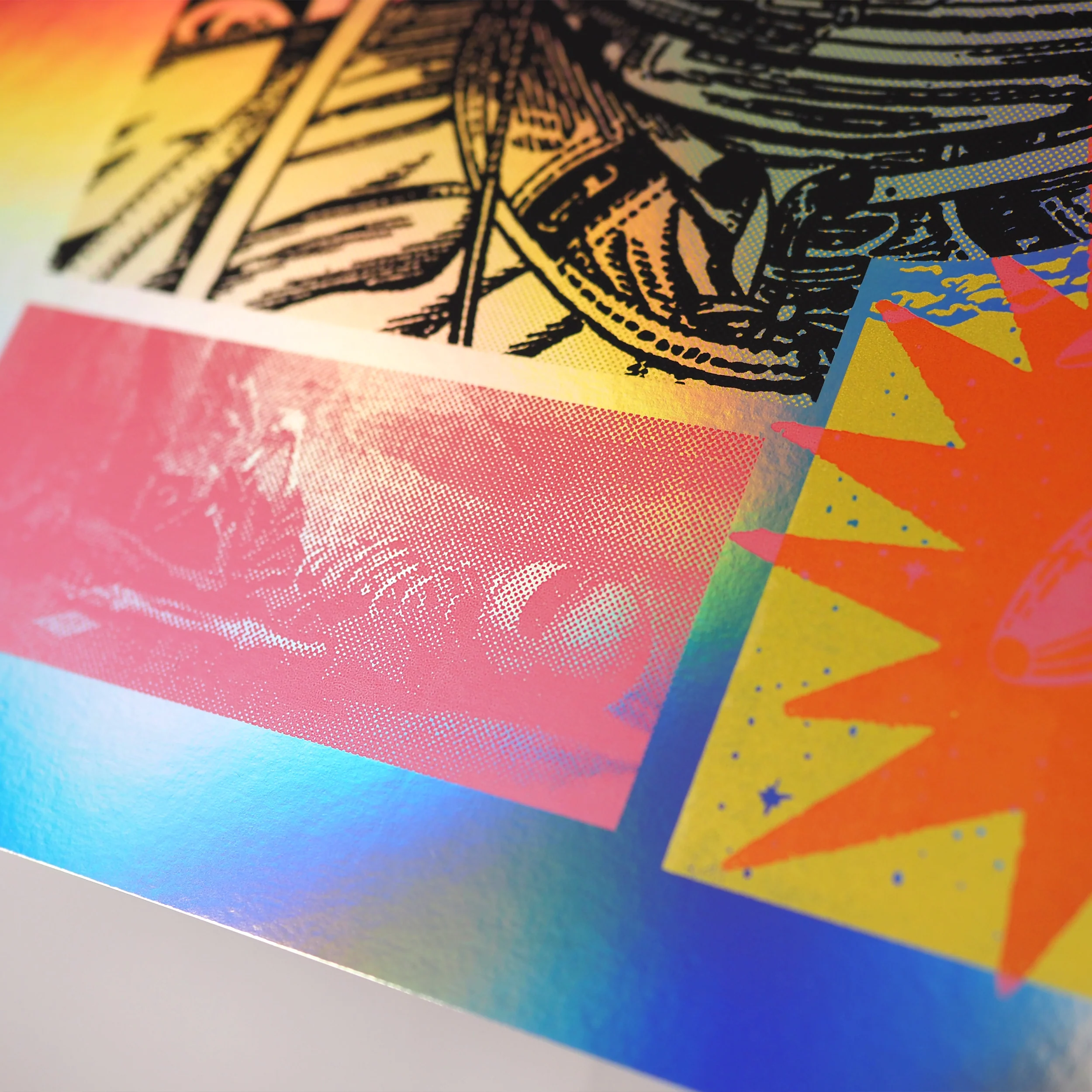 Cinématographe Pulp Fiction - Limited Edition Rainbow Holographic Foil Screen Print - Image 2