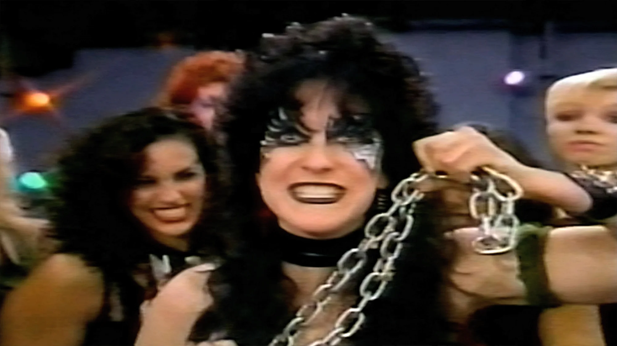 Glow: The Story of the Gorgeous Ladies of Wrestling - Image 5