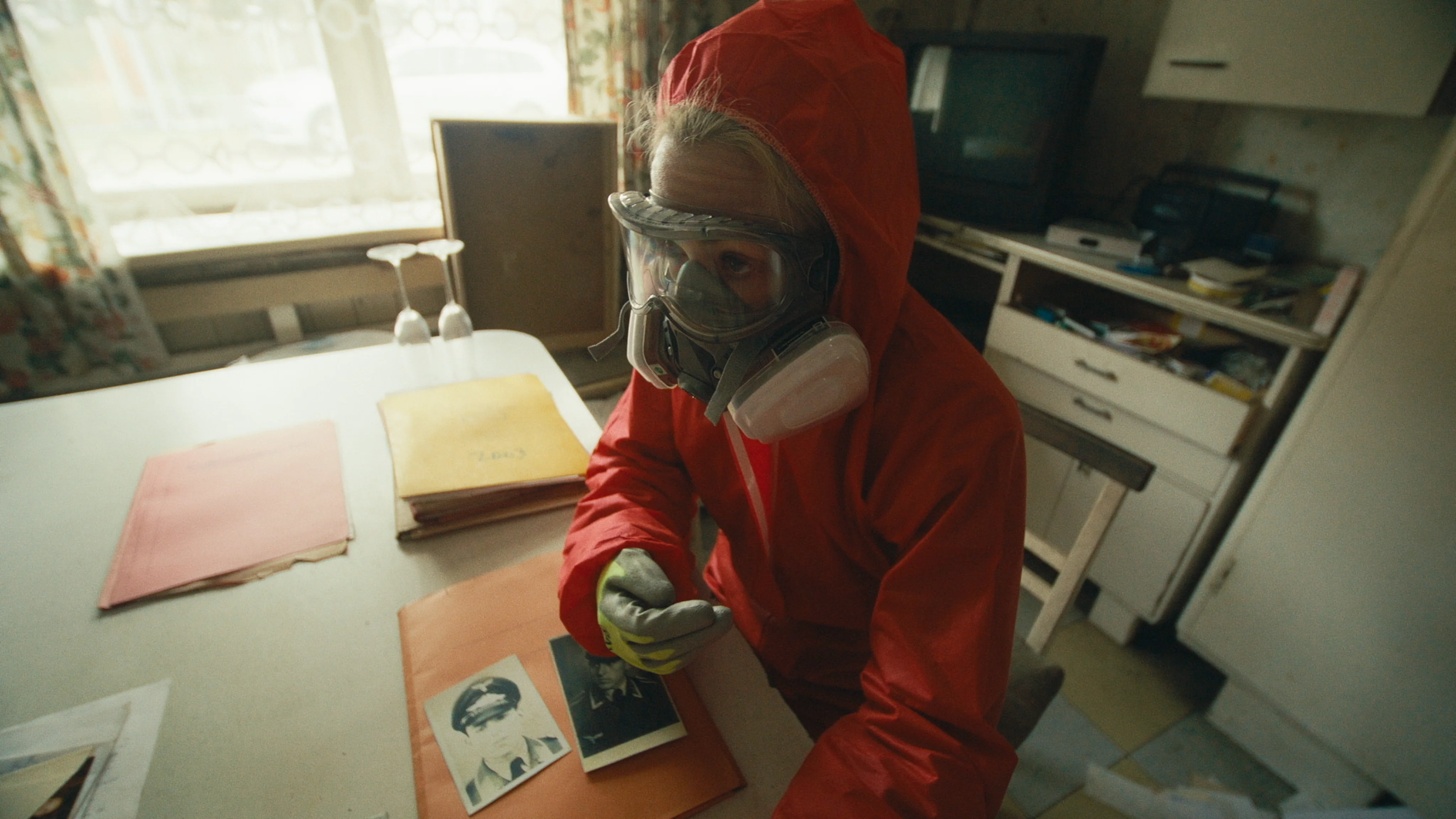Solvent - Image 4