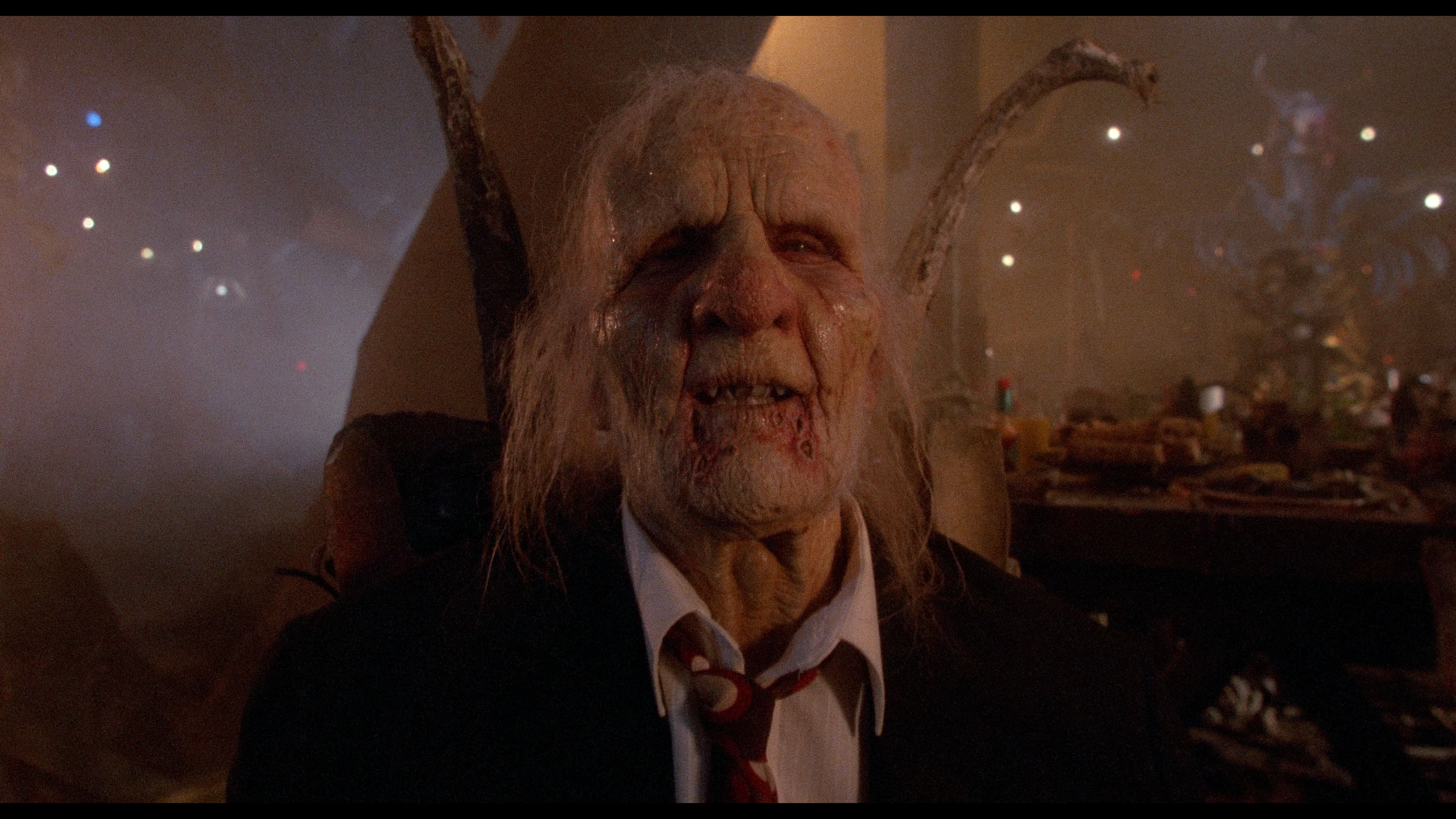 The Texas Chainsaw Massacre 2 - Image 23