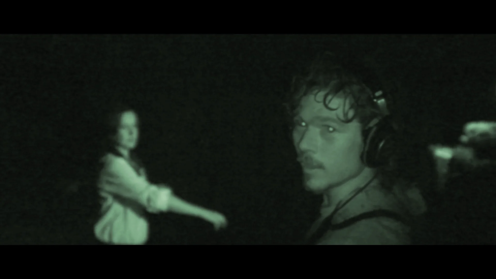 The Tunnel + The Tunnel: The Other Side of Darkness - Image 5