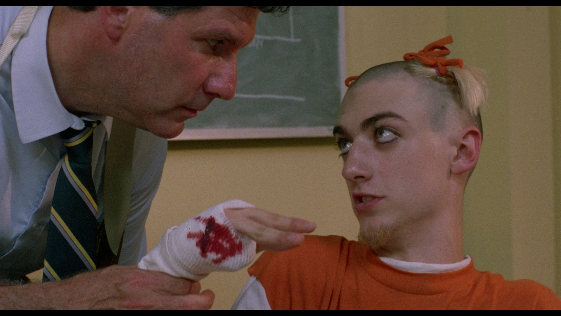Tromeo & Juliet - Image 28