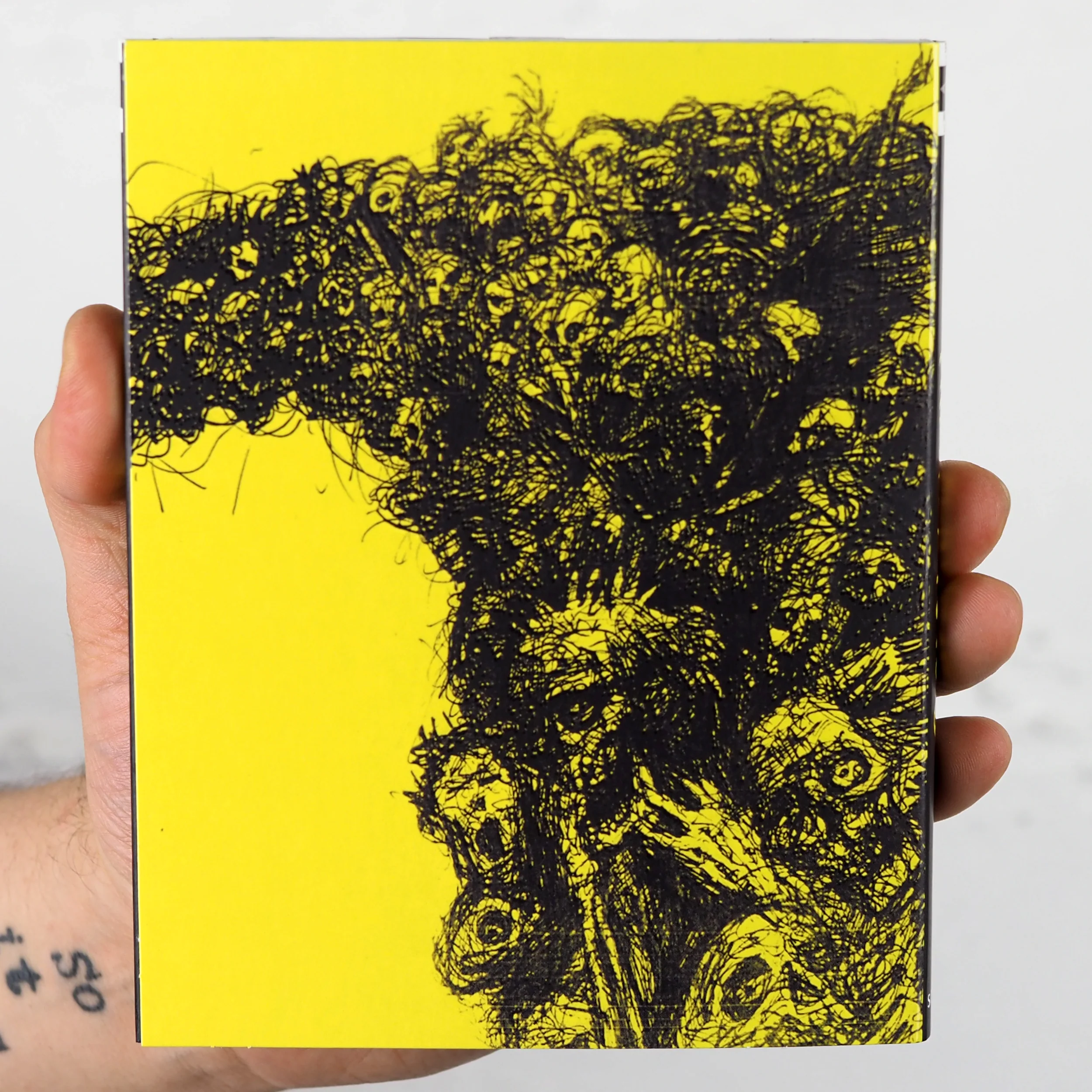 Twisted Issues - Image 2