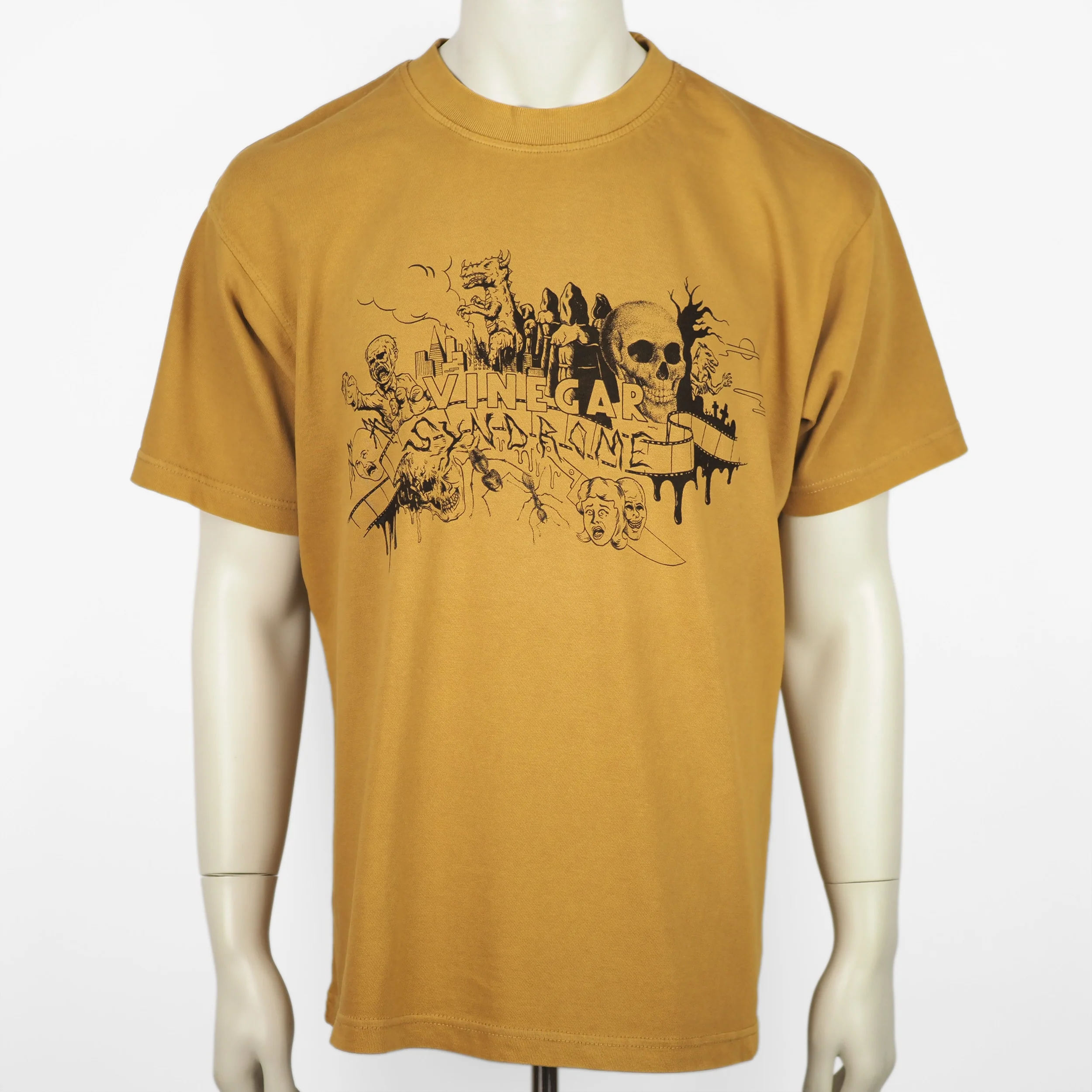 Vinegar Syndrome Macabre Montage - Relaxed Fit Extra Heavyweight Shirt
