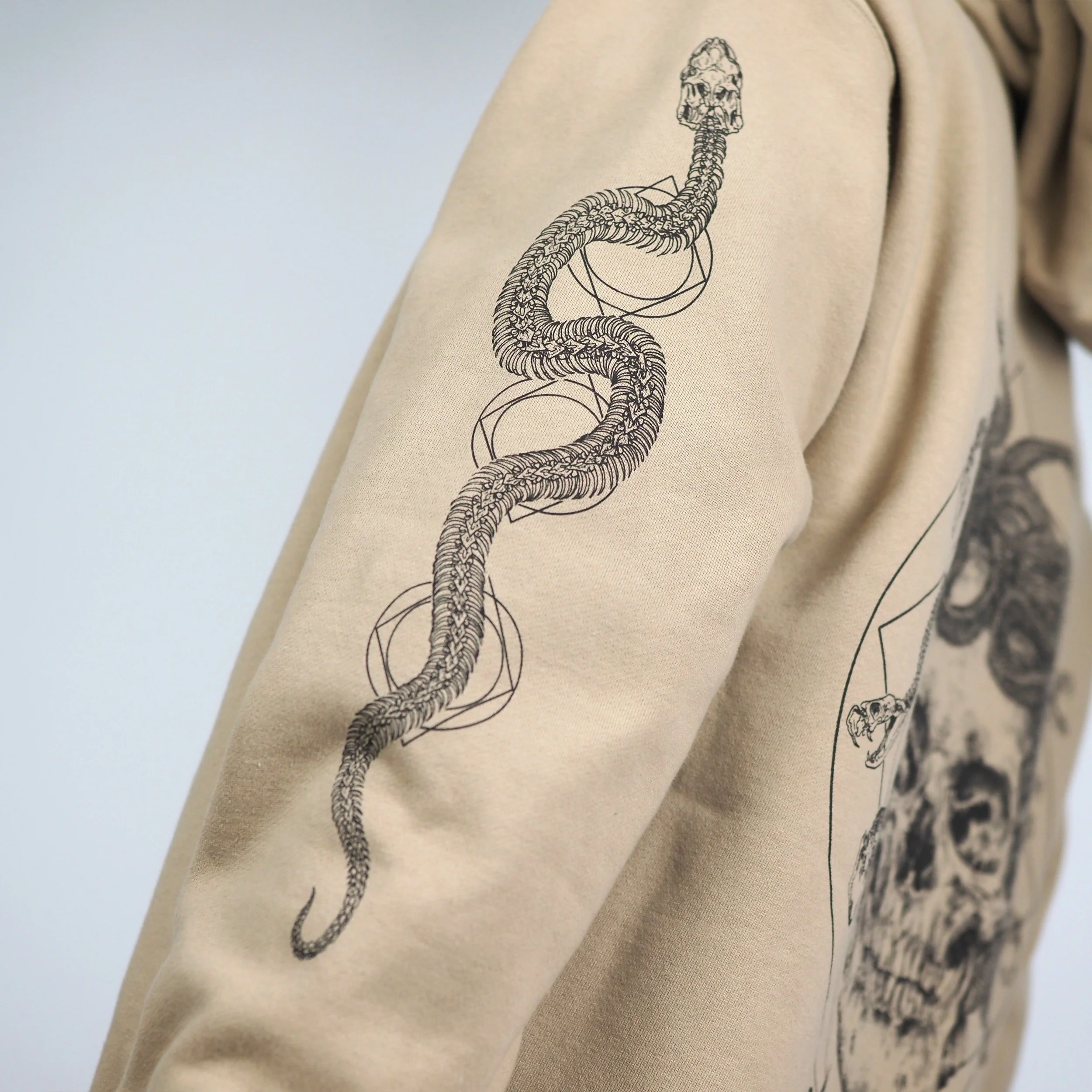 VS Medusa Skull - Heavyweight Zippered Hoodie - Image 13