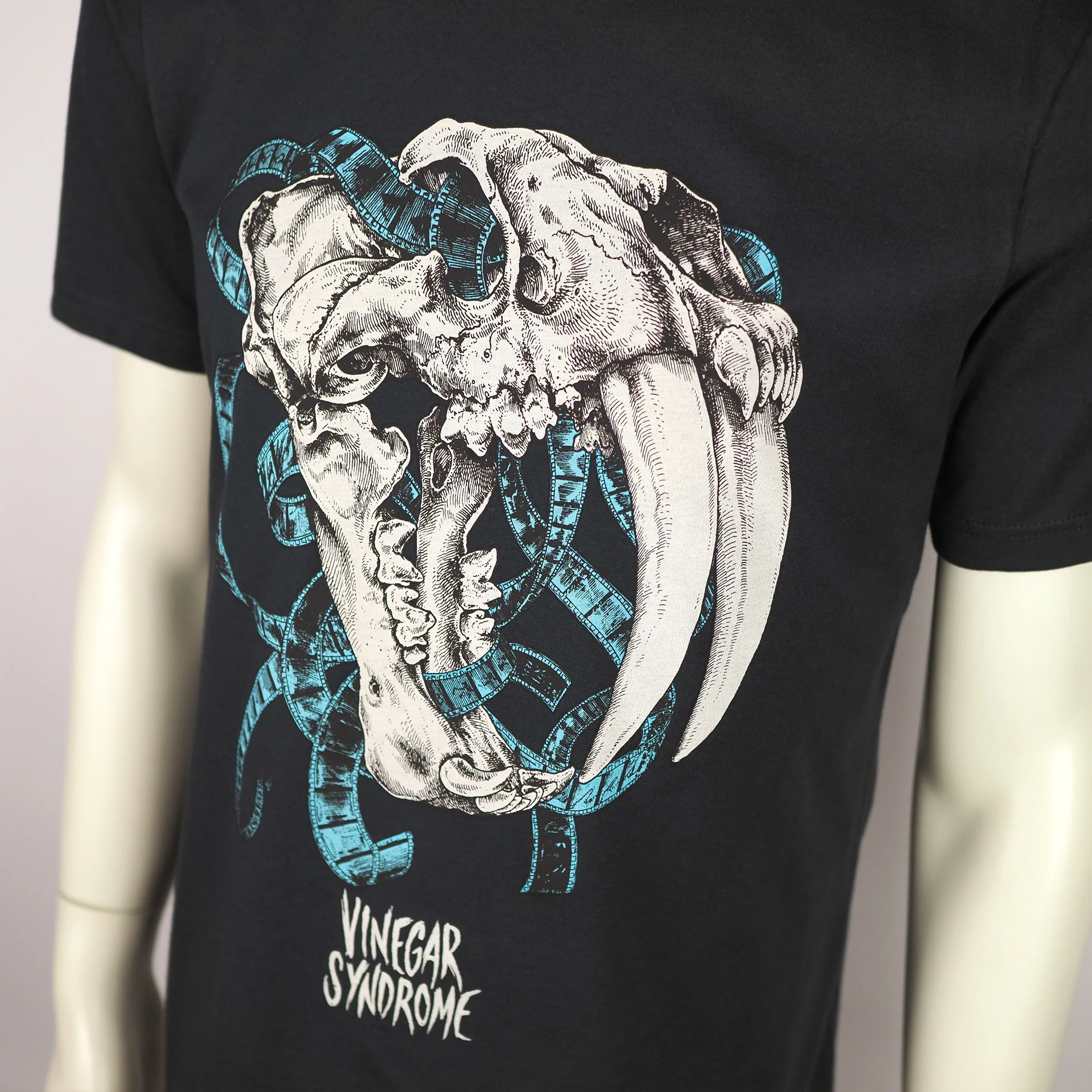 VS Saber-toothed Tiger Skull - Shirt - Image 14